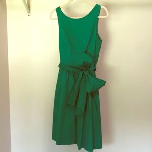 Kelly Green Dress with Pockets